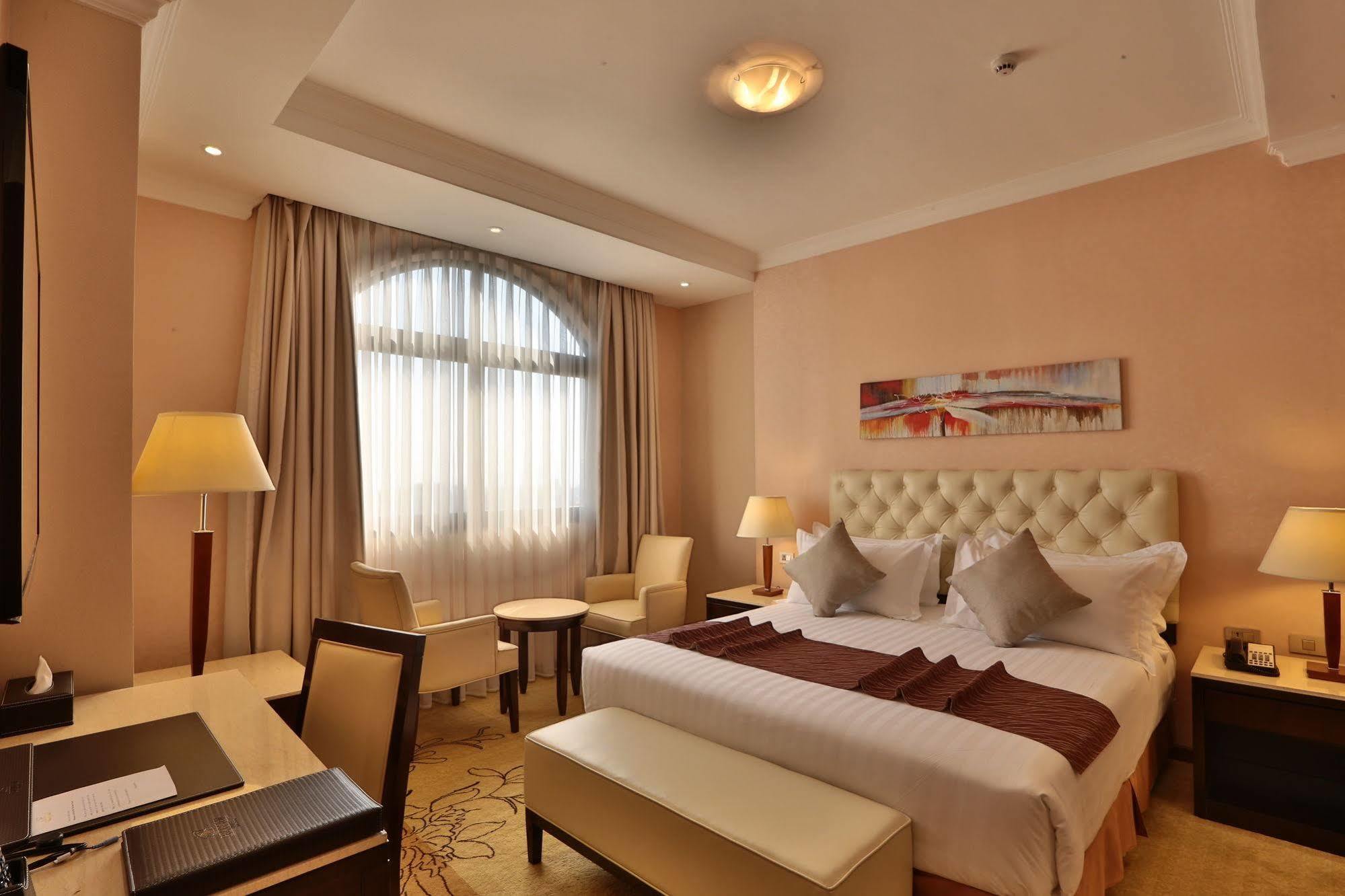 Getfam Hotel Addis Abeba Eksteriør bilde